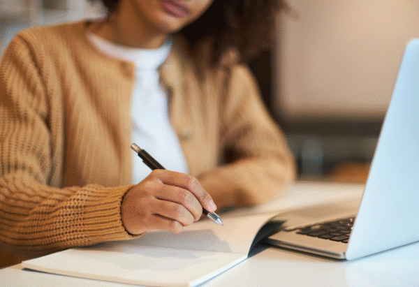 How to Structure a 4,000-Word Essay: 2026 Data-Driven Guide for US Students